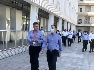 副市長吳永彬深入蚌埠商貿(mào)學校開展專題調(diào)研，共繪商貿(mào)人才培養(yǎng)新藍圖